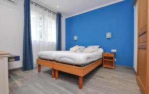 Maisons de vacances Awesome Home In Villecroze With Wifi : photos des chambres
