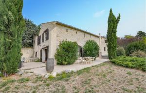 Stunning Home In Vacheres