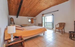 Stunning Home In Vacheres