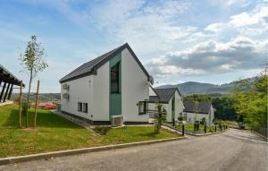 Pet Friendly Home In Margecan