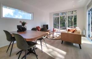 2 Bedroom Awesome Home In Hellendoorn