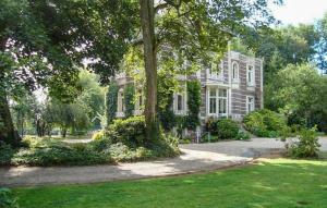 Lovely Home In La Chapelle Sur Dun