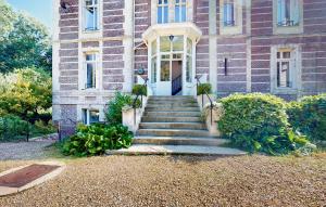 Maisons de vacances Lovely Home In La Chapelle Sur Dun : photos des chambres