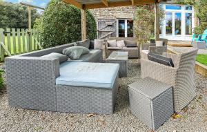 Maisons de vacances Lovely Home In Les Loges-Marchis : photos des chambres