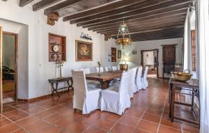 10 Bedroom Stunning Home In Santaella