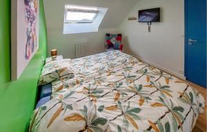 Maisons de vacances Cozy Home In Bourbriac : photos des chambres