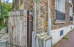 Appartements 1 Bedroom Cozy Apartment In Gentilly : photos des chambres