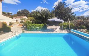 Maisons de vacances Amazing Home In Assignan : photos des chambres