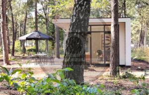 2 Bedroom Amazing Home In Hellendoorn