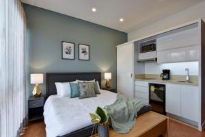 Granada Executive Suites