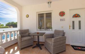 3 Bedroom Beautiful Home In Rojales
