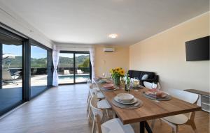 Amazing Home In Margecan With Wifi