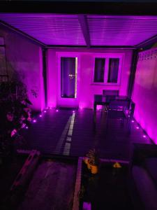 Appartements Ni 100%Gite,Ni100% loc chez Kheira&Pascal : photos des chambres