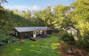 2 Bedroom Lovely Home In Hadsund