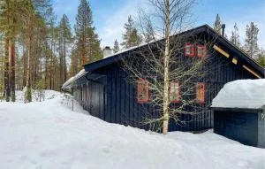 Awesome Home In Østby With Kitchen - Ljørdal