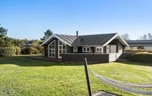 Amazing Home In Tarm With Sauna - Tarm