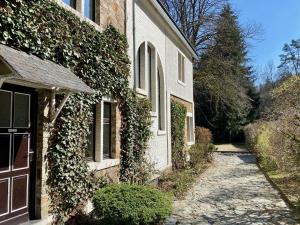 Le Clos des Tilleuls - Gîte de Charme avec Piscine au Cœur de la Nature
