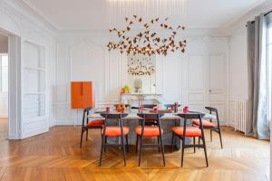 Luxueux Appartement 5 BD, Arc de Triomphe