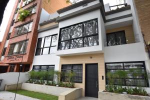 Granada Executive Suites