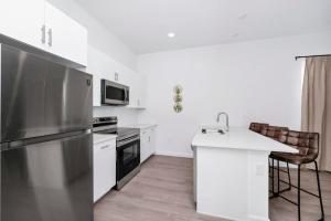 Cozy 5BR Villa with Pool, 15 mins to Disney