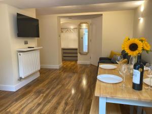 Centrally located Bath apartment