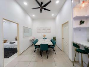 KotaSas Summer East Persint 5 by AHM Home