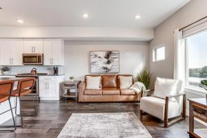 3 Mi to Dtwn Denver Scenic Townhome with Deck!