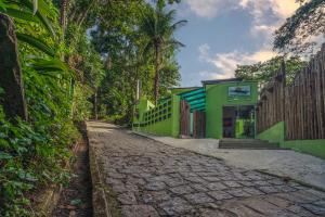 LOFTS GREEN ISLAND