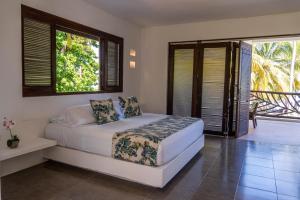 Coconuco Beach Palomino