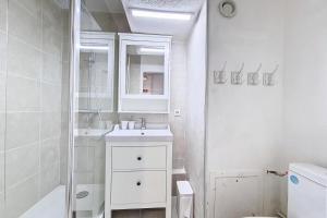Résidence Peclet - Studio rénové · Quartier Croisette · Balcon MAE-6654