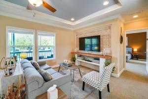 Legacy Ranch Home with Lake Access and Grill