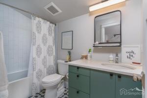 Denver guesthouse w patio near Schafer Park