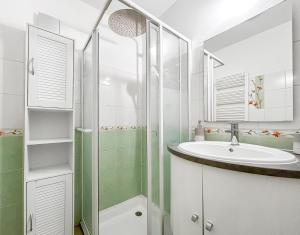 Villas La Provencale - Villa avec Piscine proche Nimes : photos des chambres