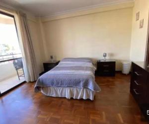 Amplio depto,parqueo,zona exclusiva