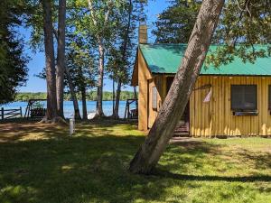 Yellow Cottage - Tricks Resort