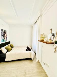Spacious 4BR Apt for up to 12P 10Min to FAC Platz