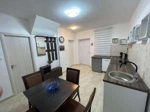 Home Alone Apartment