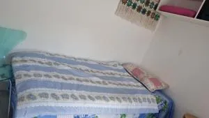 Quarto verde Asa Sul - Guará