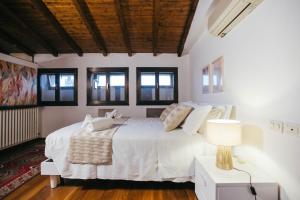 Verona Centro Piazza Erbe