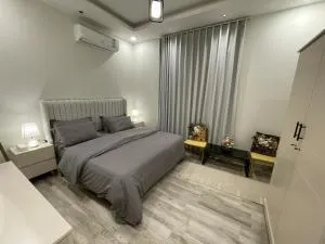 شقة الأندلس مميزة و قريبة من الخدمات - Ar Rawḑah