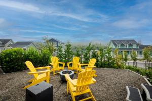 Good Day Sunshine by Seabrook Hospitality