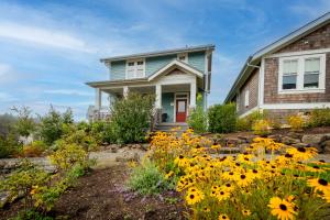 Good Day Sunshine by Seabrook Hospitality