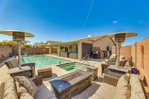 Queen Creek Home with Pool Swim, Golf and Explore! - Magma
