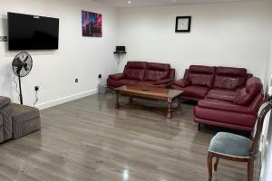 5-Bedroom Cottage in New Waltham, Grimsby