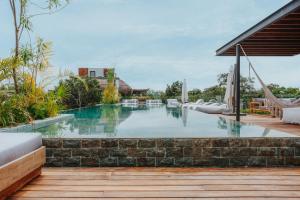 Divine 3BR PH Private Jacuzzi, Pools, SPA, Yoga