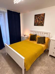 Ayas Snaresbrook Apartment