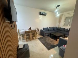 Joli appartement nouveau Rez-de-chaussée