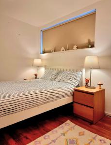 Charming Central london 4 bedroom duplex with private entrance