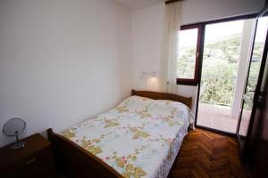 Apartments by the sea Cove Kalebova Luka, Rogoznica - 23548