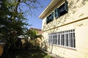 5 min de caminhada até a estação do metrô Vila Sonia - Taboão da Serra